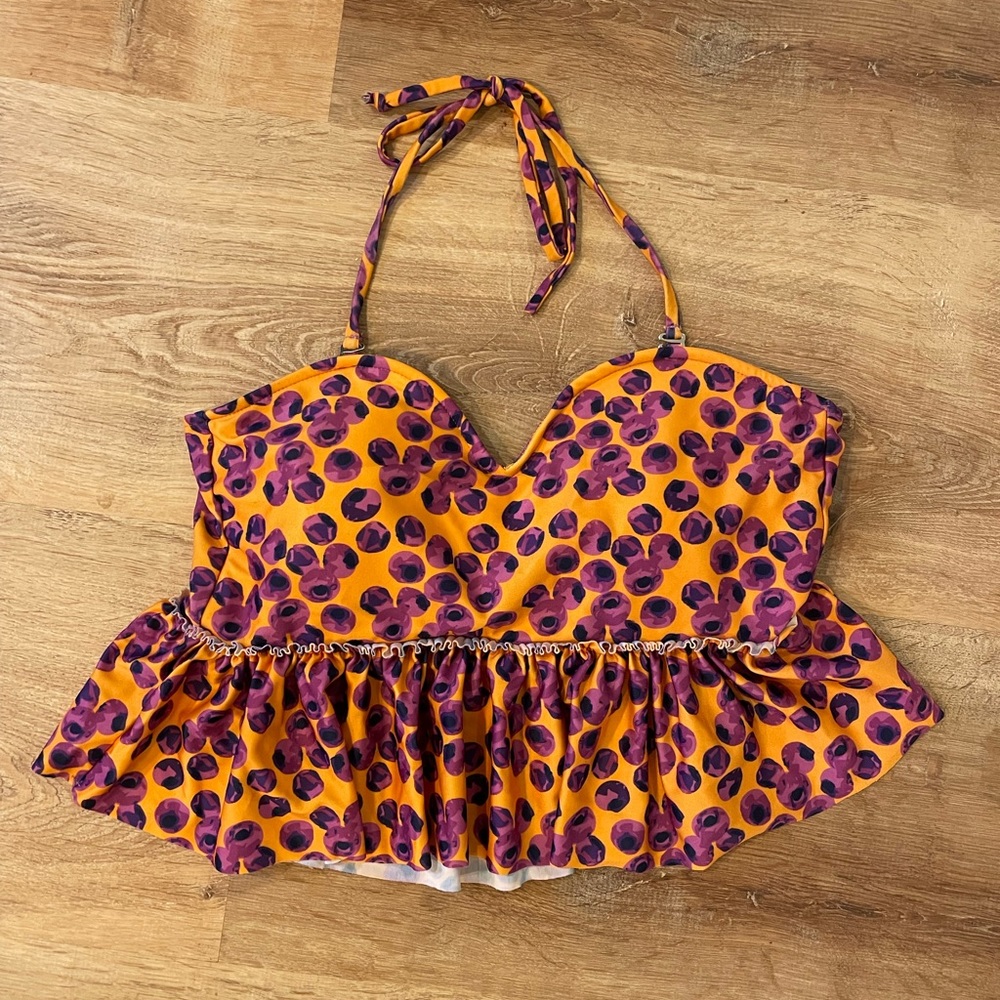Kortni Jeane Sweetheart Peplum Top Size Small